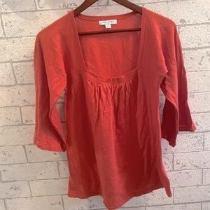 Banana Republic ladies orange shirt, size small, gathered detail, 3/4 sleeves